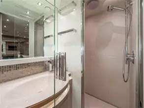 Thumbnail von Pershing 115