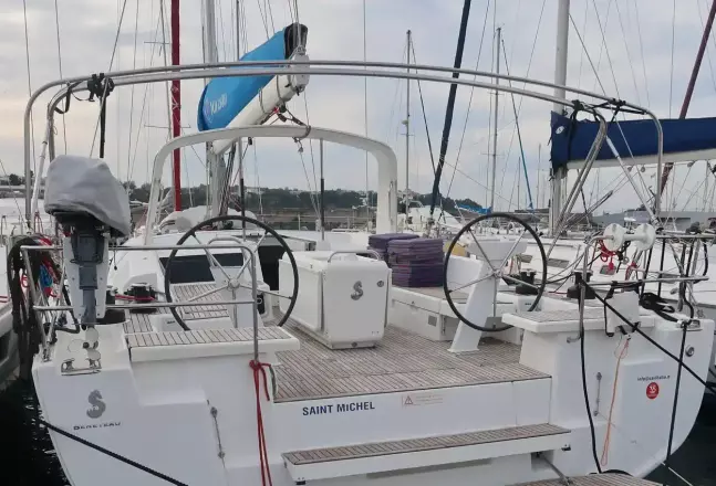 Beneteau Oceanis 51.1 SAINT MICHEL
