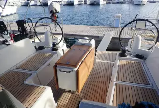 Thumbnail von Jeanneau Sun Odyssey 440 NENNELLA