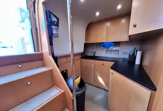 Thumbnail von Uniesse 48 Open