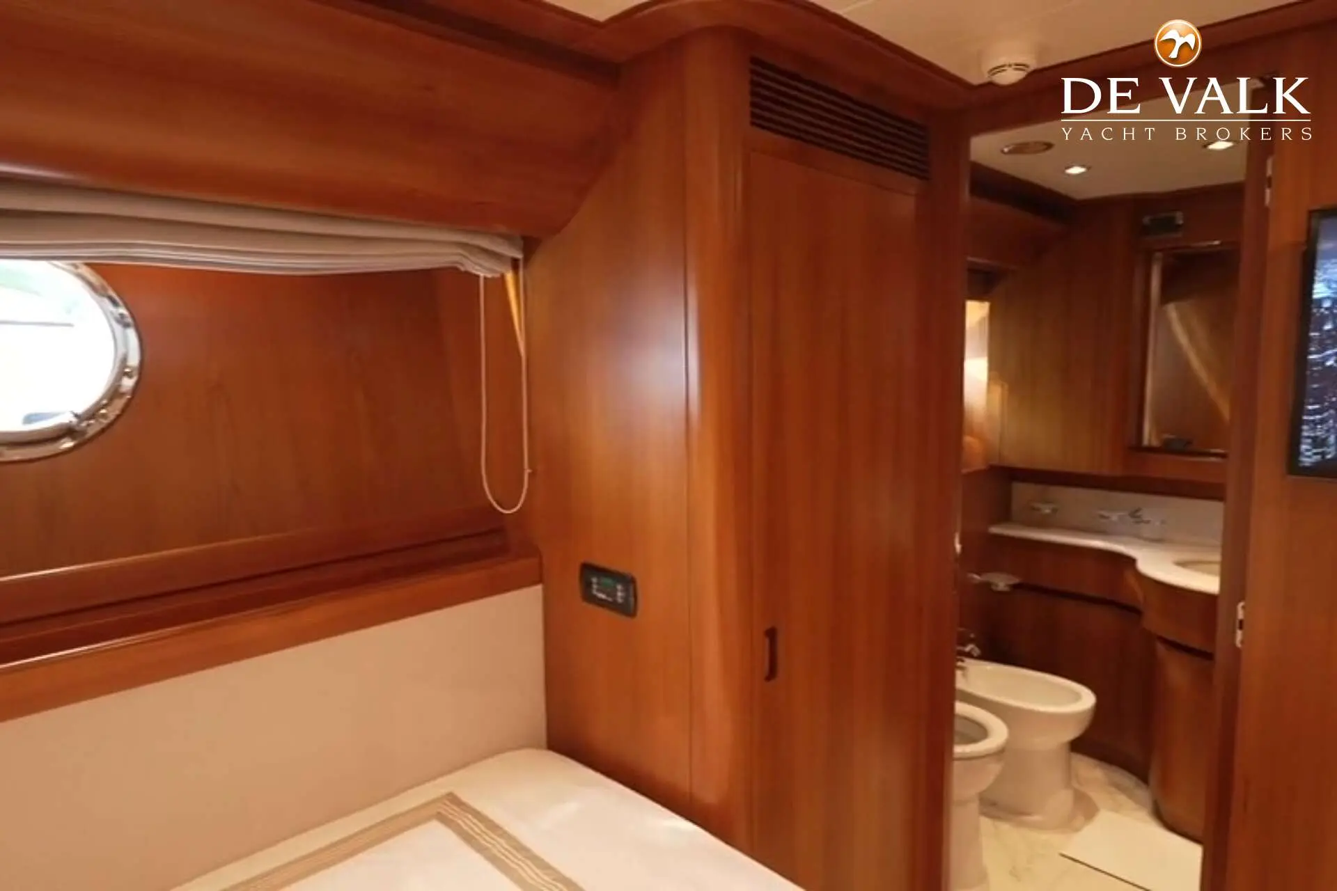 Thumbnail von Admiral 34M