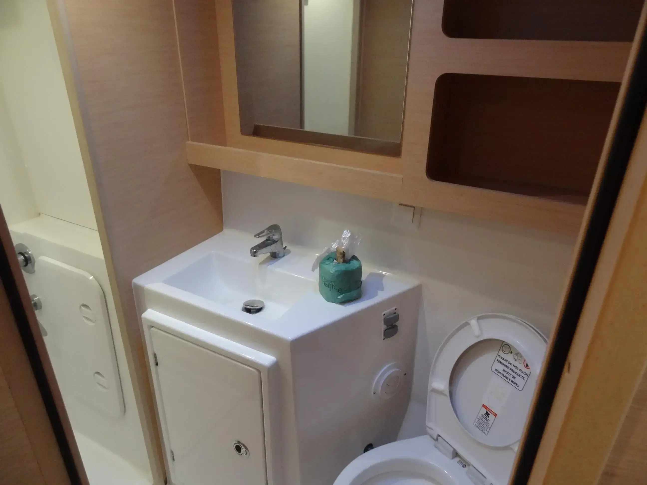 Thumbnail von Lagoon 42 Deborah Ann