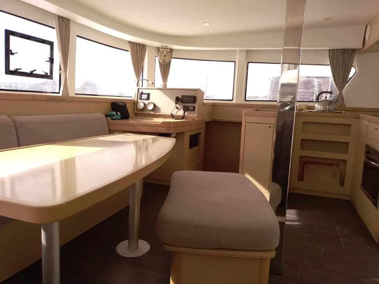 Thumbnail von Lagoon 42 Martine