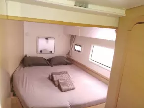 Thumbnail von Lagoon 42 Martine