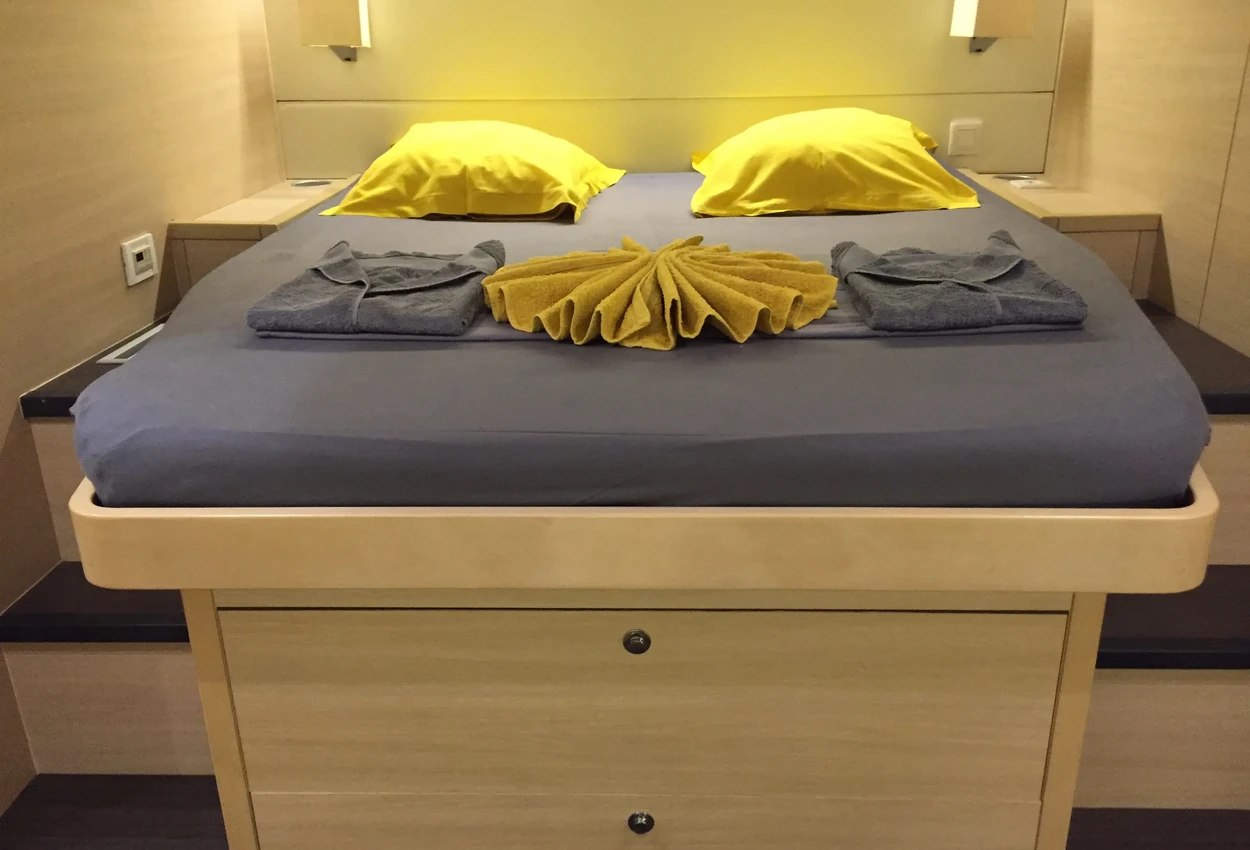 Thumbnail von Lagoon 620 Marlena