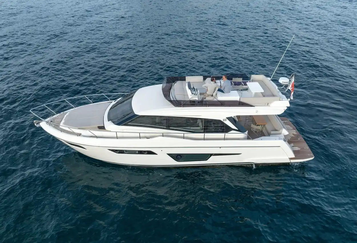 Thumbnail von Ferretti Yachts 500