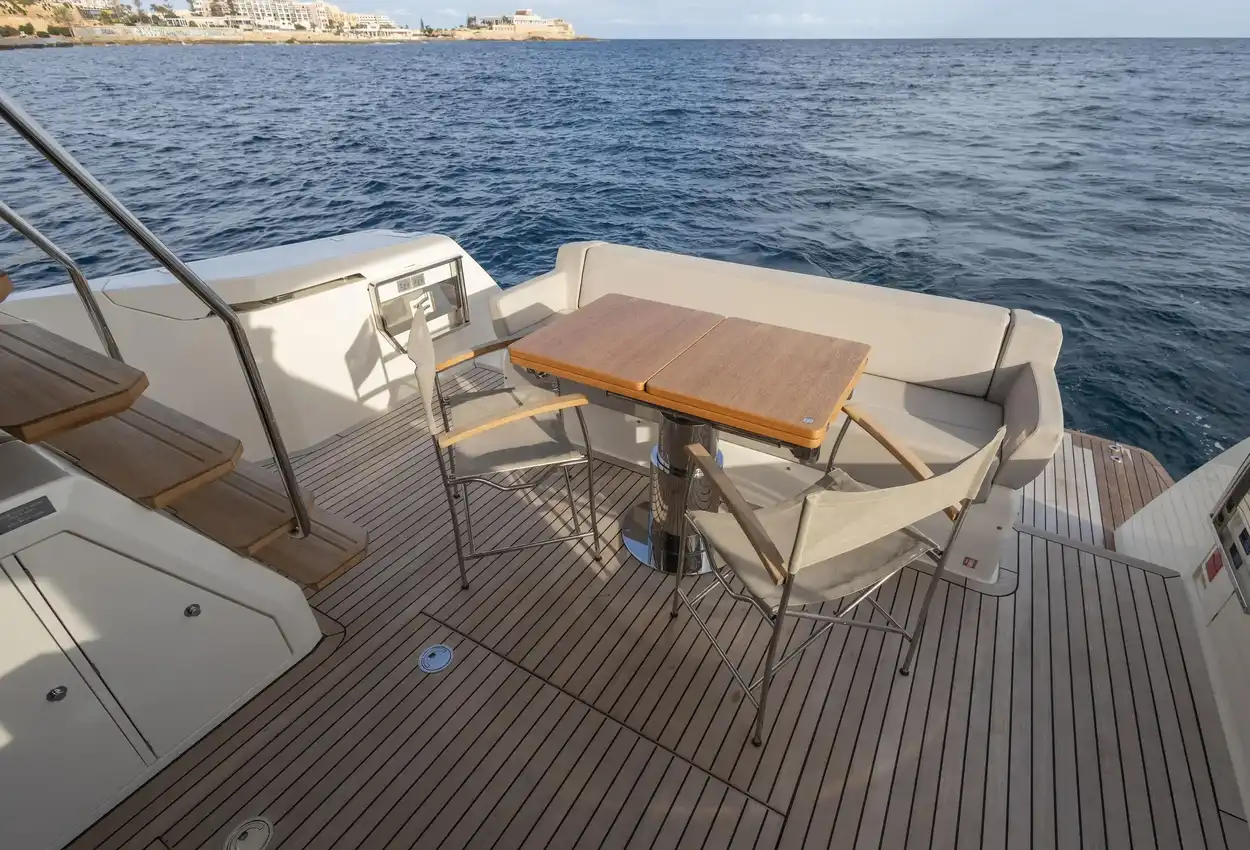 Thumbnail von Ferretti Yachts 500