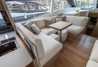 Thumbnail von Ferretti Yachts 500