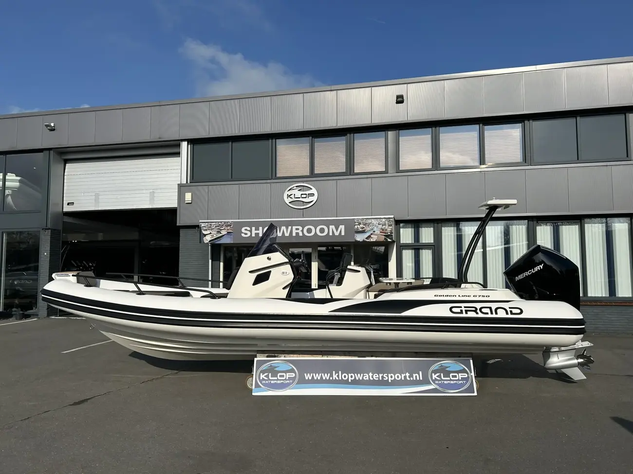 Grand Golden Line G750