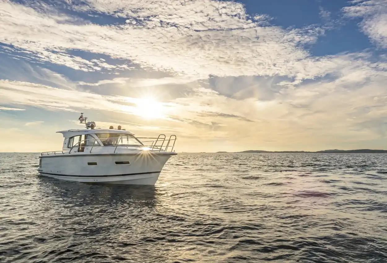 Nimbus 305 Coupe 238841