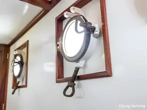 Thumbnail von De Vries Lentsch Bromo