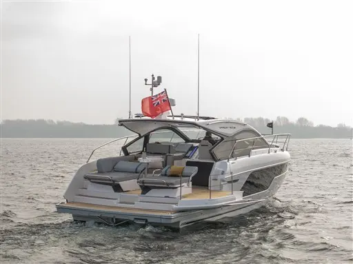 Thumbnail von Fairline Targa 40