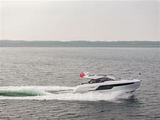Thumbnail von Fairline Targa 40