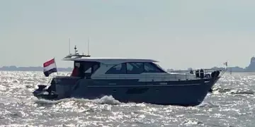 Thumbnail von Van Den Hoven Executive 15.00 MK II Van den Hoven Executive 15.00 MK II