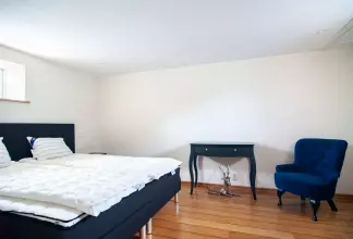 Thumbnail von Custom Houseboat