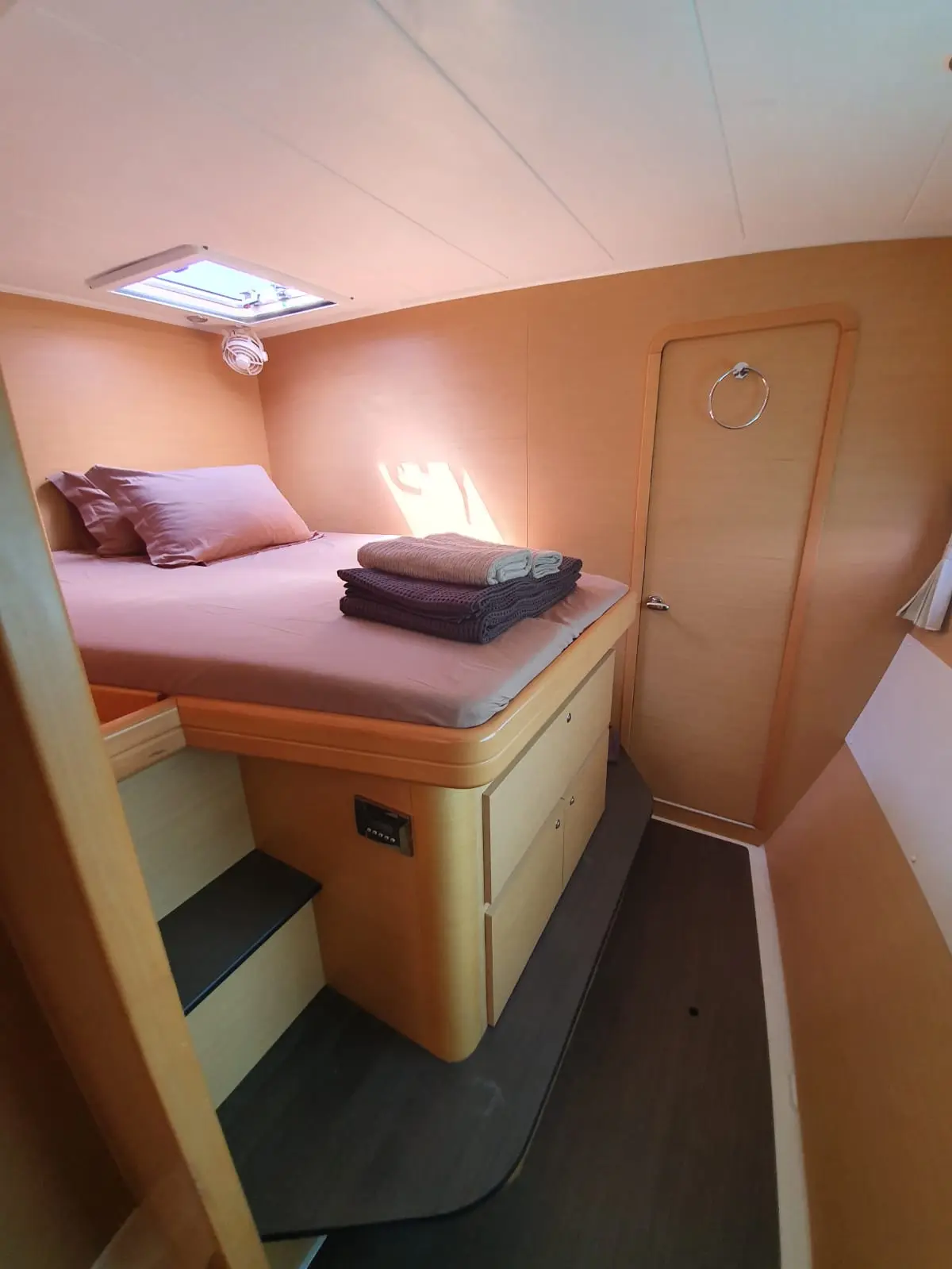 Thumbnail von Lagoon 420 Chirouble