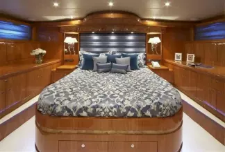 Thumbnail von Johnson 110 JOHNSON 110 FLYBRIDGE