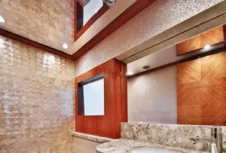 Thumbnail von Johnson 80 JOHNSON 80 FLYBRIDGE