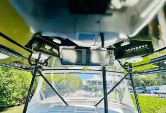 Thumbnail von Luhrs 320 Tournament