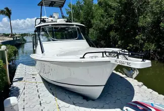 Thumbnail von Luhrs 320 Tournament