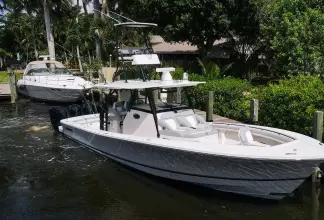 Thumbnail von Regulator 41 Grey Hull