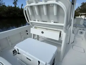 Thumbnail von World Cat 235 CC