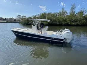 Thumbnail von World Cat 235 CC