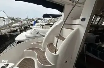 Thumbnail von Meridian 341 Sedan