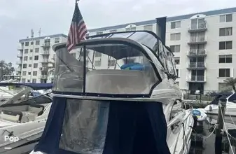 Thumbnail von Meridian 341 Sedan