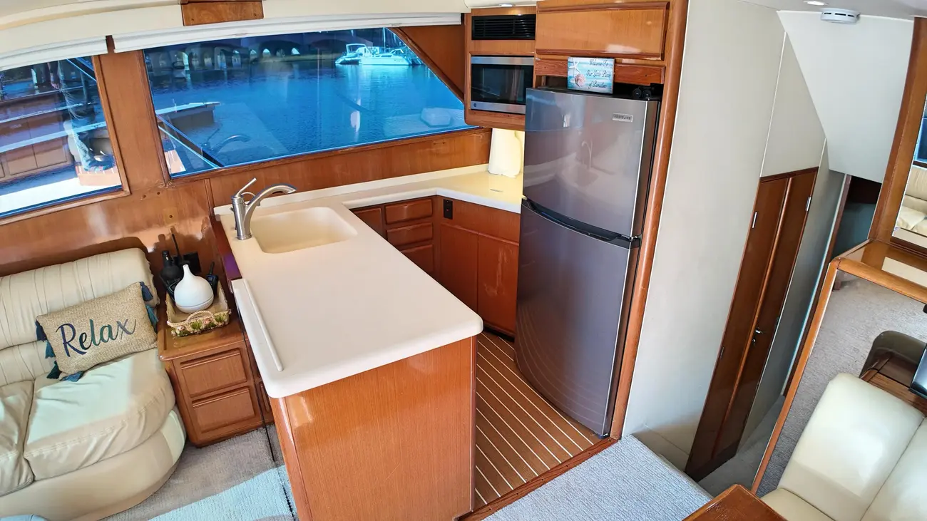 Thumbnail von Viking 47 Convertible