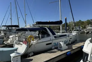 Thumbnail von Beneteau Oceanis 45 Island Girl