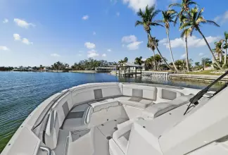 Thumbnail von Pursuit S 328