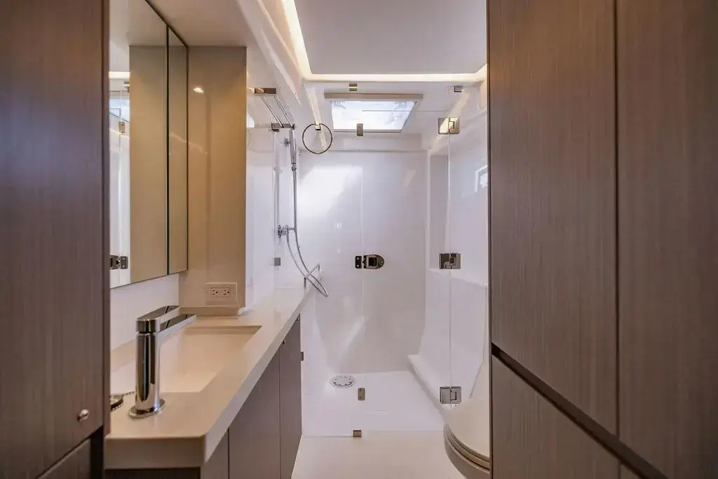 Thumbnail von Leopard 45 L45 - Hybrid