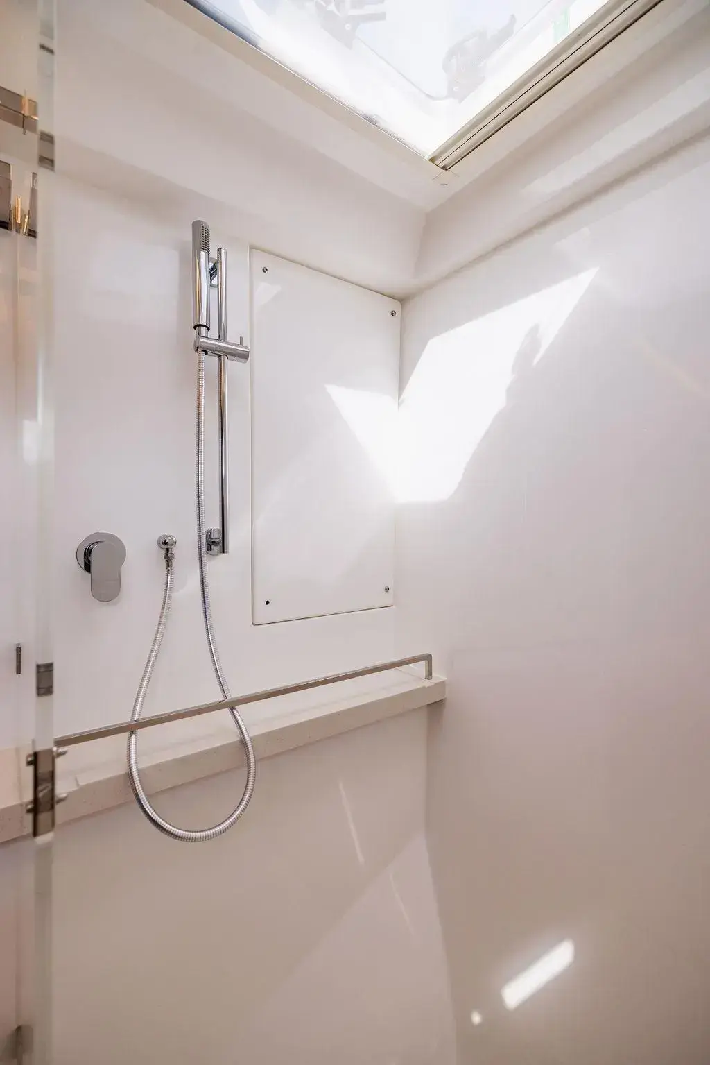 Thumbnail von Leopard 45 L45 - Hybrid