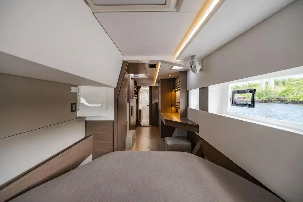 Thumbnail von Leopard 45 L45 - Hybrid