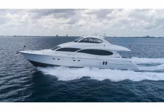 Thumbnail von Lazzara Yachts 80 Skylounge M.Y.