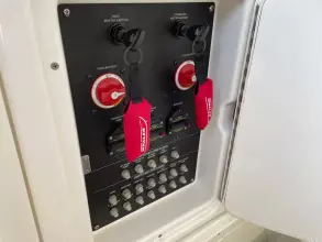 Thumbnail von Boston Whaler 280 Outrage