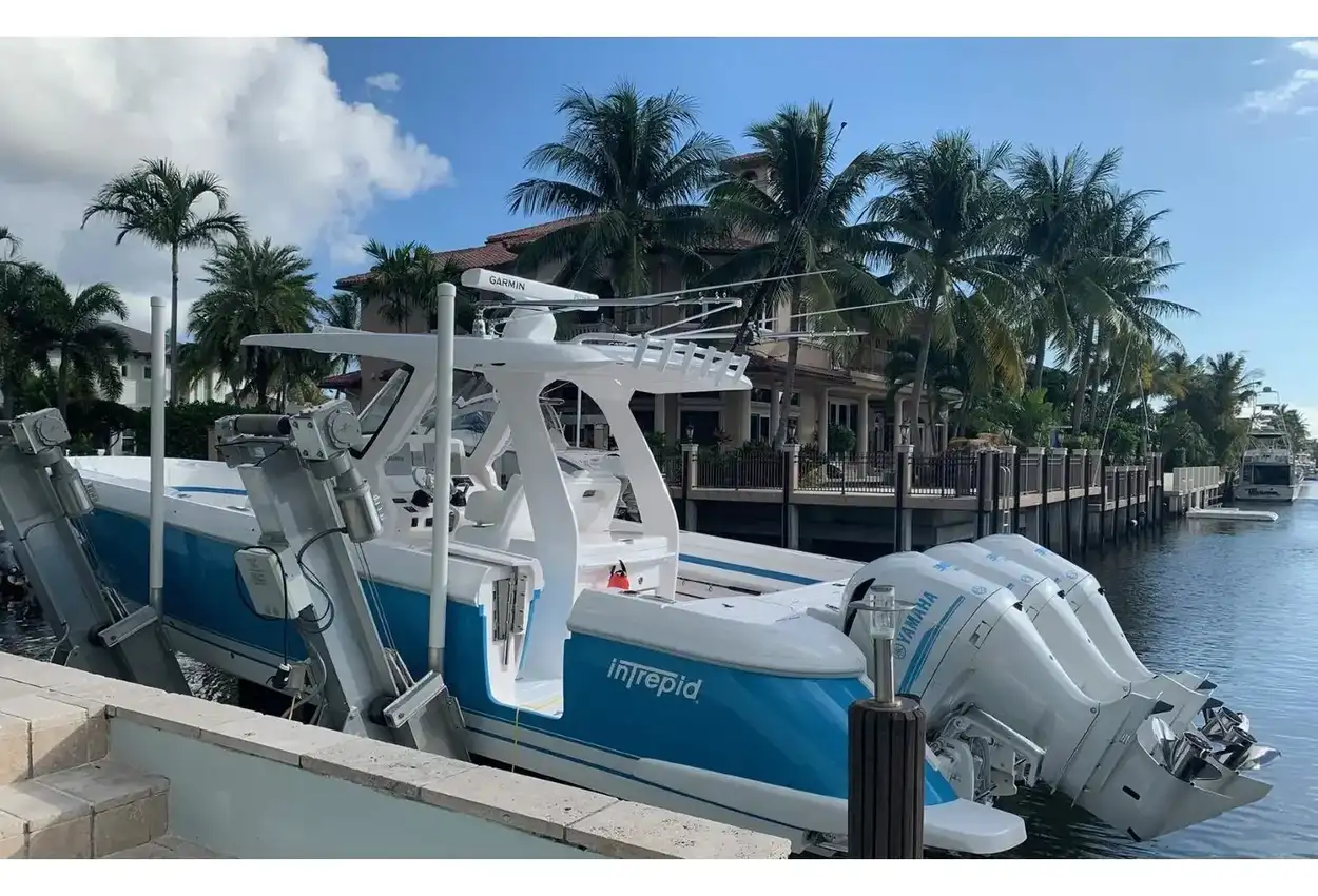 Intrepid 345 Nomad Fe