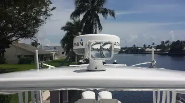 Thumbnail von Intrepid 327 CC