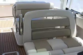 Thumbnail von Boston Whaler 320 Vantage