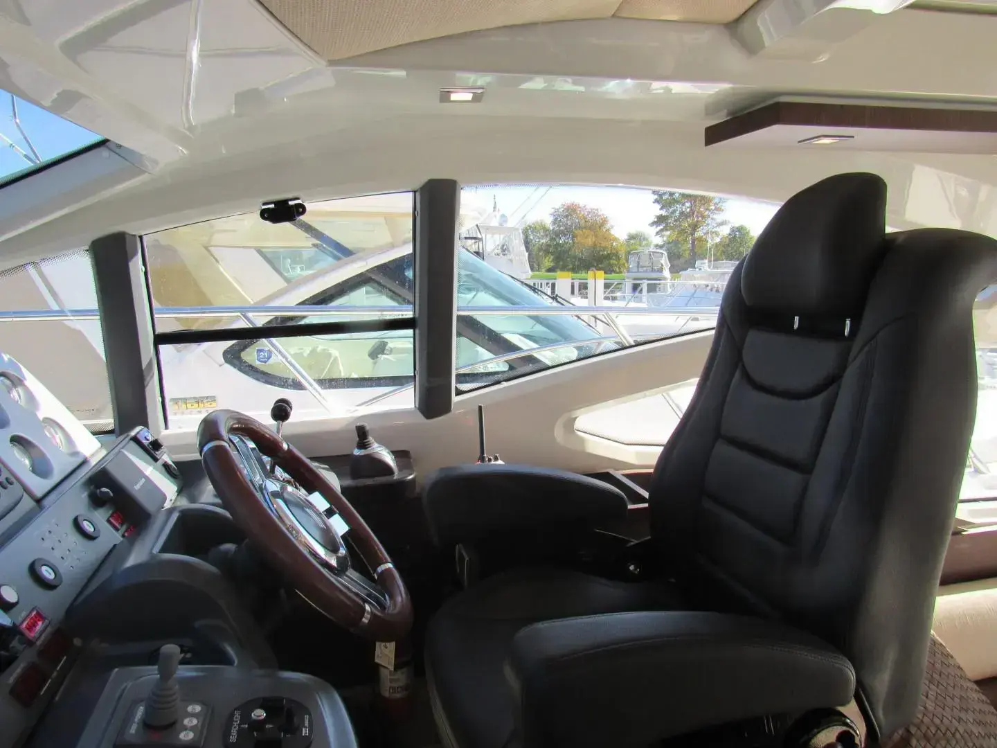 Thumbnail von Azimut 43