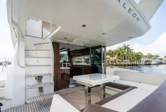 Thumbnail von Galeon 550 FLY