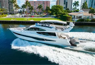 Thumbnail von Galeon 550 FLY