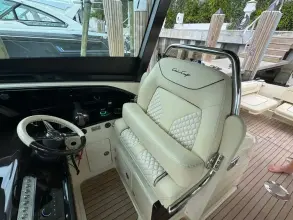 Thumbnail von Chris Craft 35 Calypso