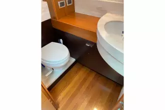 Thumbnail von Tiara Yachts Q 44