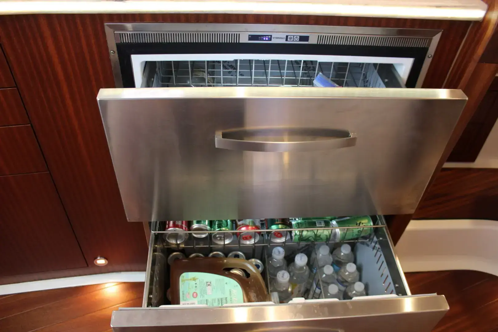 Thumbnail von Pursuit OS 385