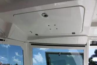 Thumbnail von World Cat 320 DC