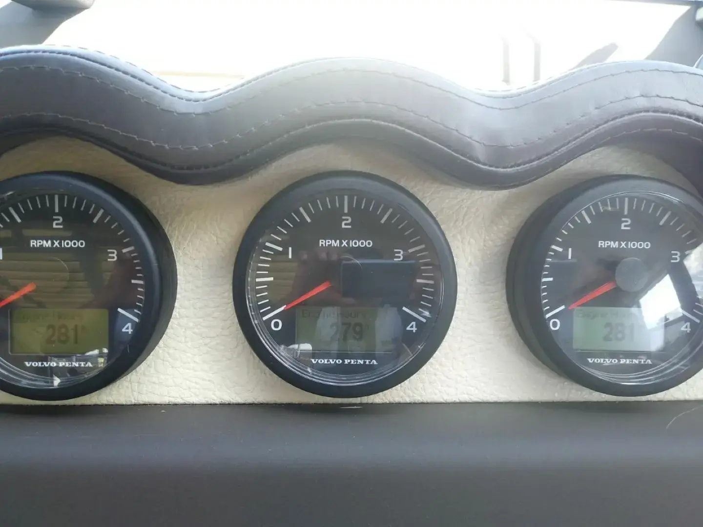 Thumbnail von Azimut 55