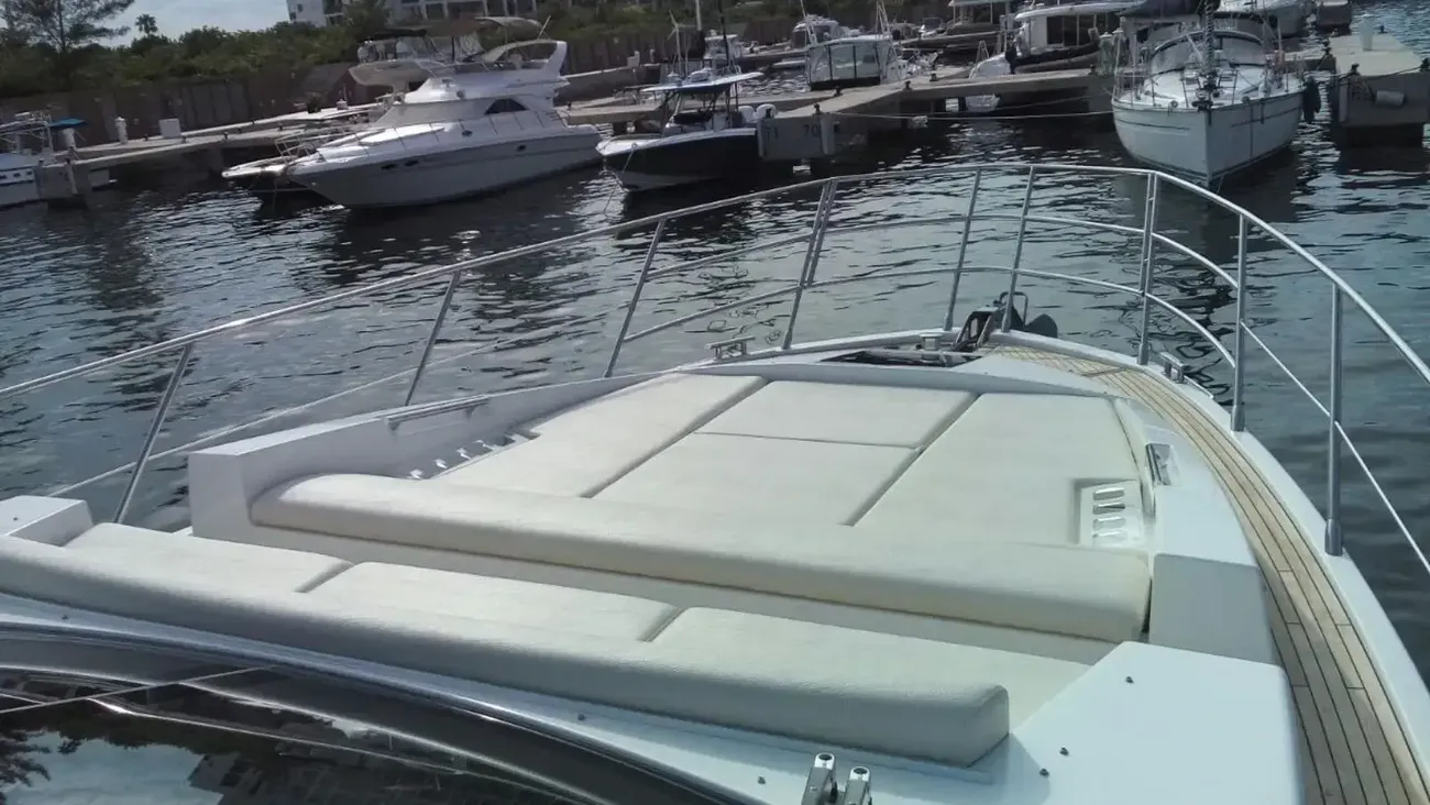 Thumbnail von Azimut 55