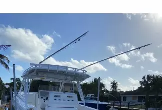 Thumbnail von Intrepid 407 Cuddy